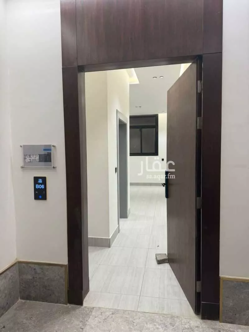4 bedroom apartment in Al Yarmouk 6