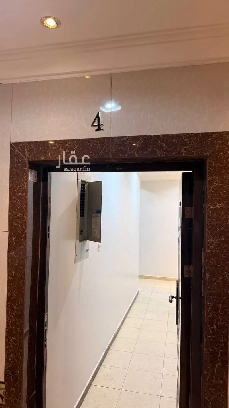 5 bedroom apartment in Dhahrat Laban 9