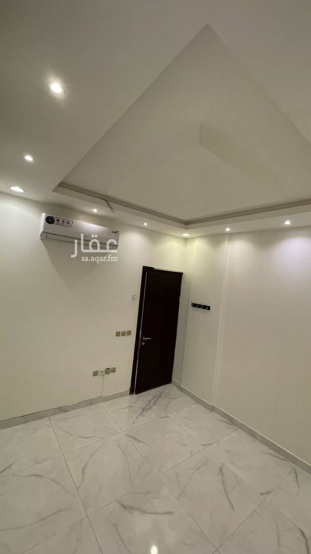 3 bedroom floor in Al Narjis 9