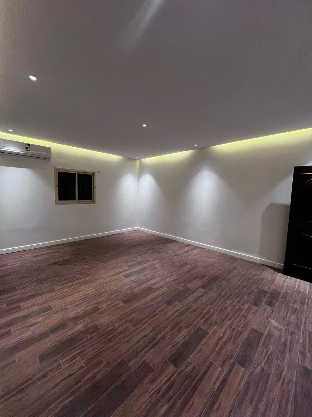 3 bedroom villa in Al Munsiyah 4