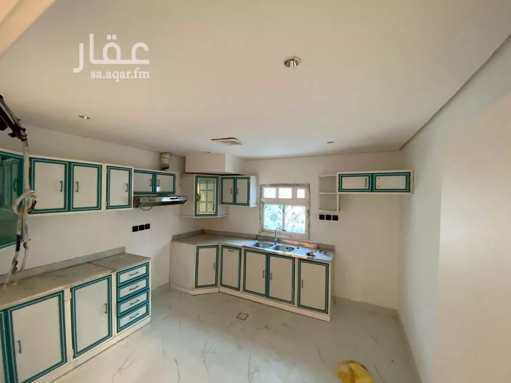 11 bedroom villa in Al Murooj 5