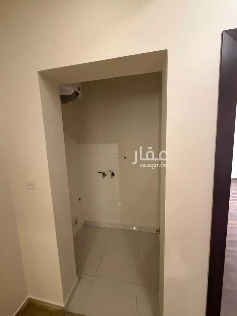 شقة 4 غرف في الزهراء 9