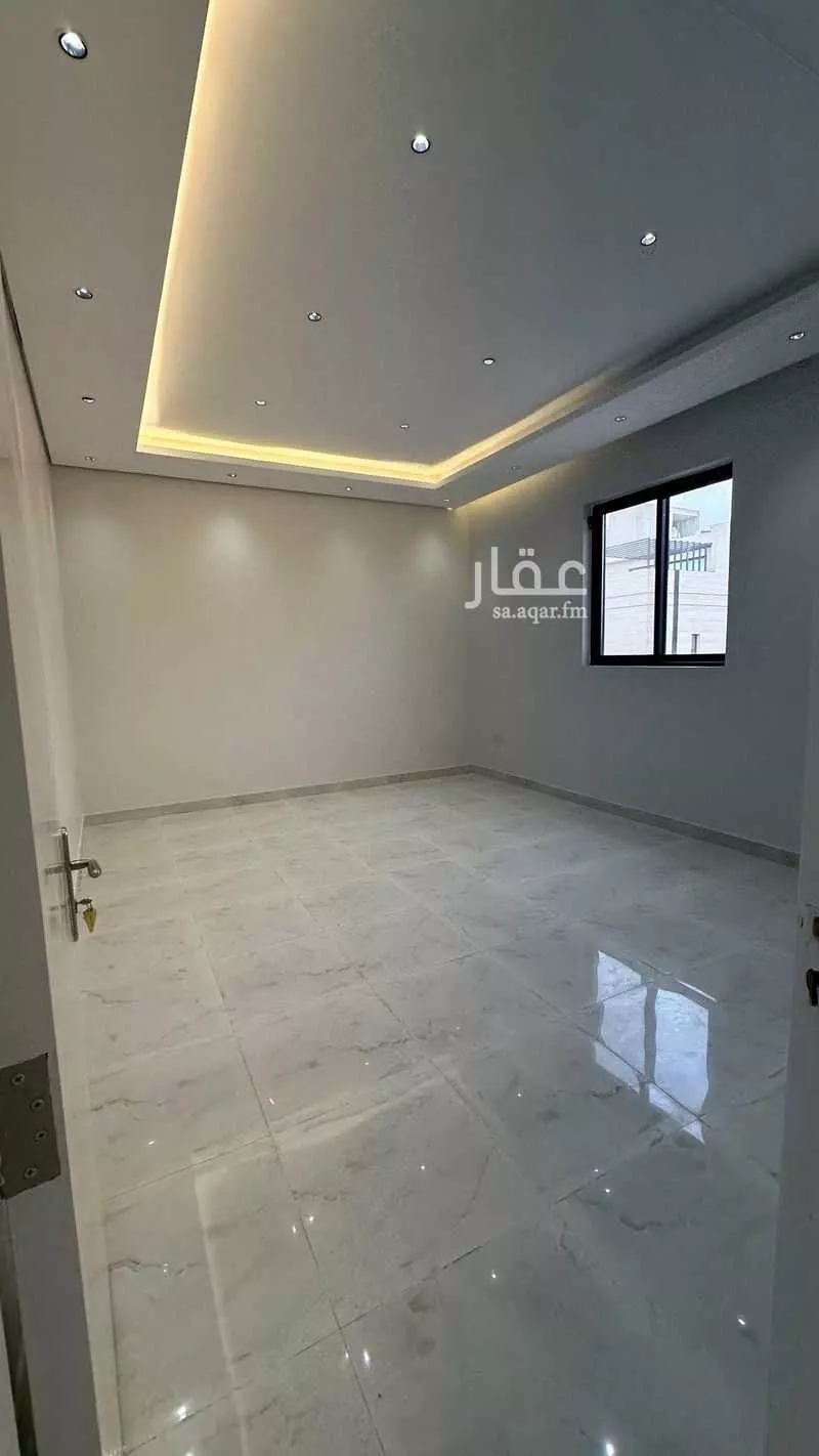 3 bedroom floor in Al Aridh 10