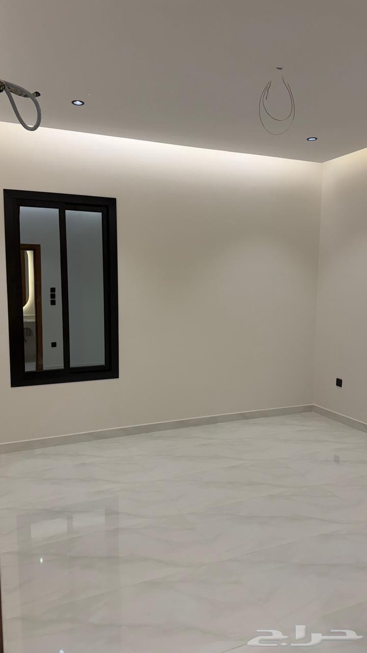 5 bedroom apartment in Al Bashaer 11