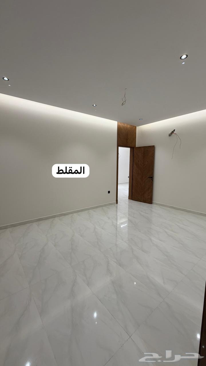 5 bedroom apartment in Al Bashaer 3