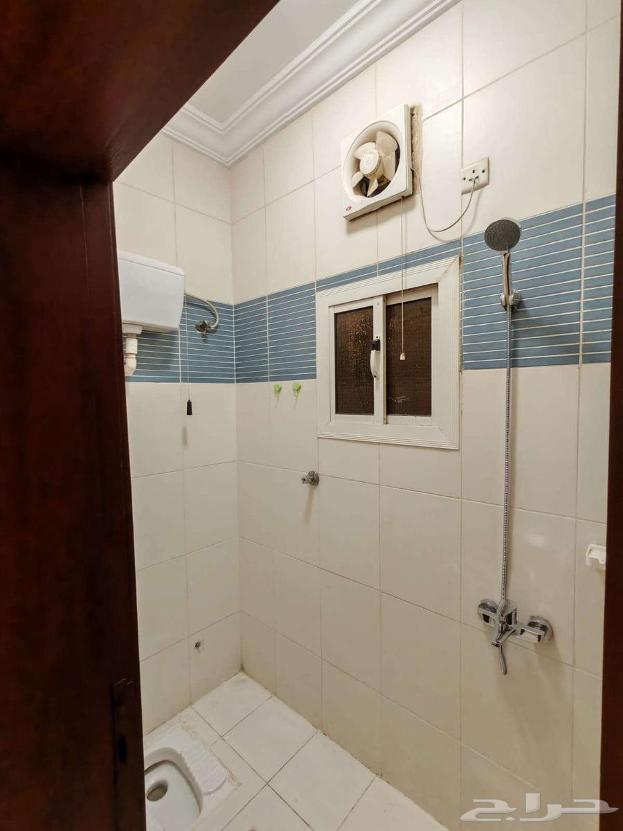 4 bedroom apartment in Al Ajawid 4