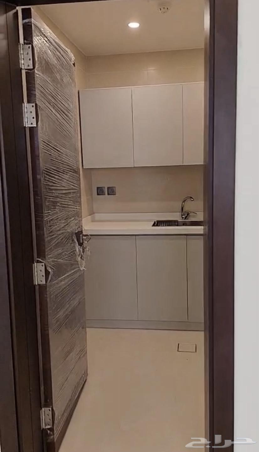 1 bedroom apartment in Al Rawdah 3