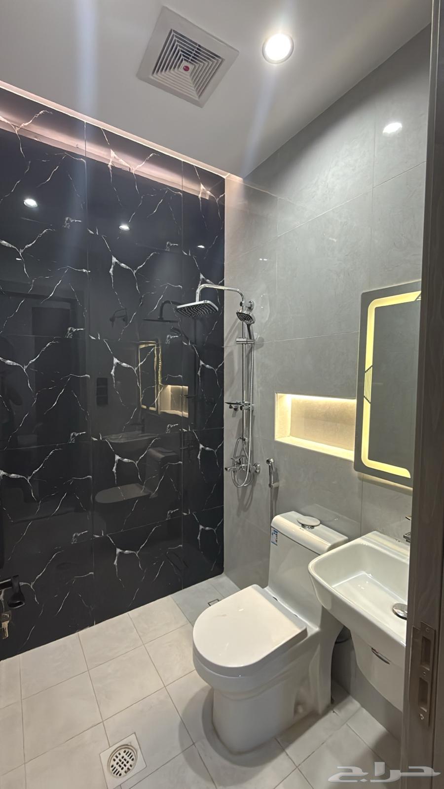 2 bedroom apartment in Mishrifah 29