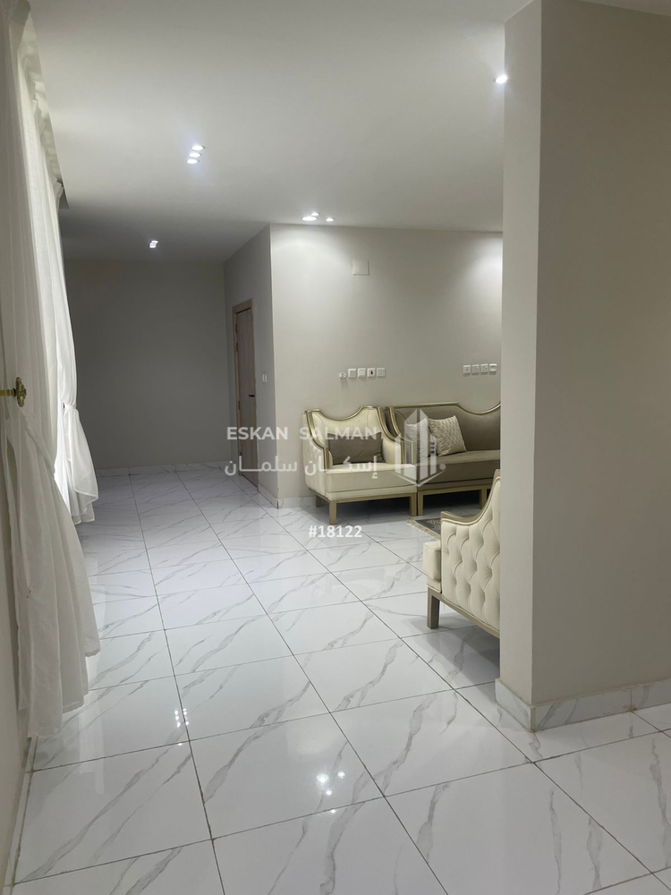 8 bedroom villa in At Taawon, Jeddah 5