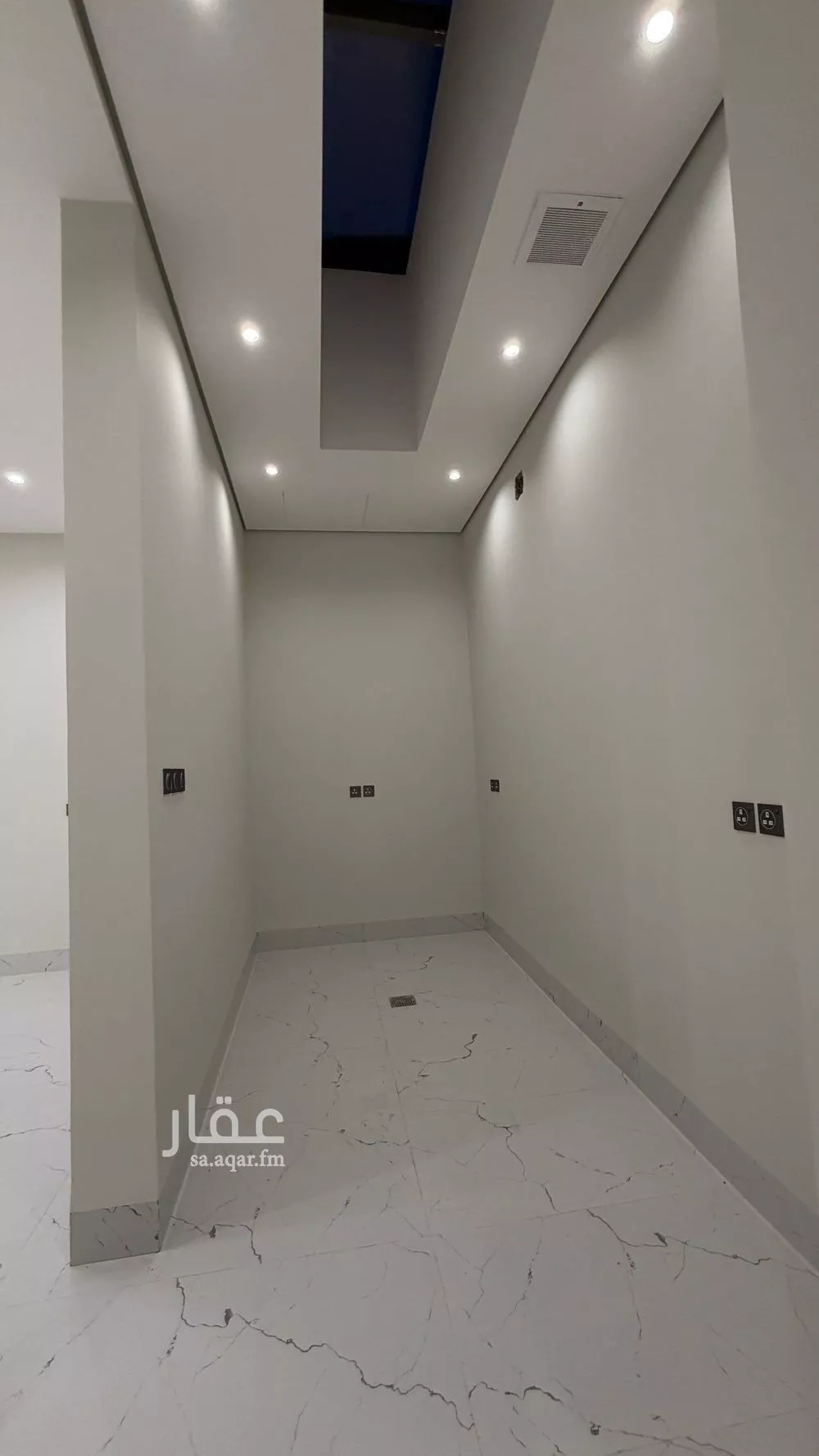 5 bedroom villa in Al Mahdiyyah 14