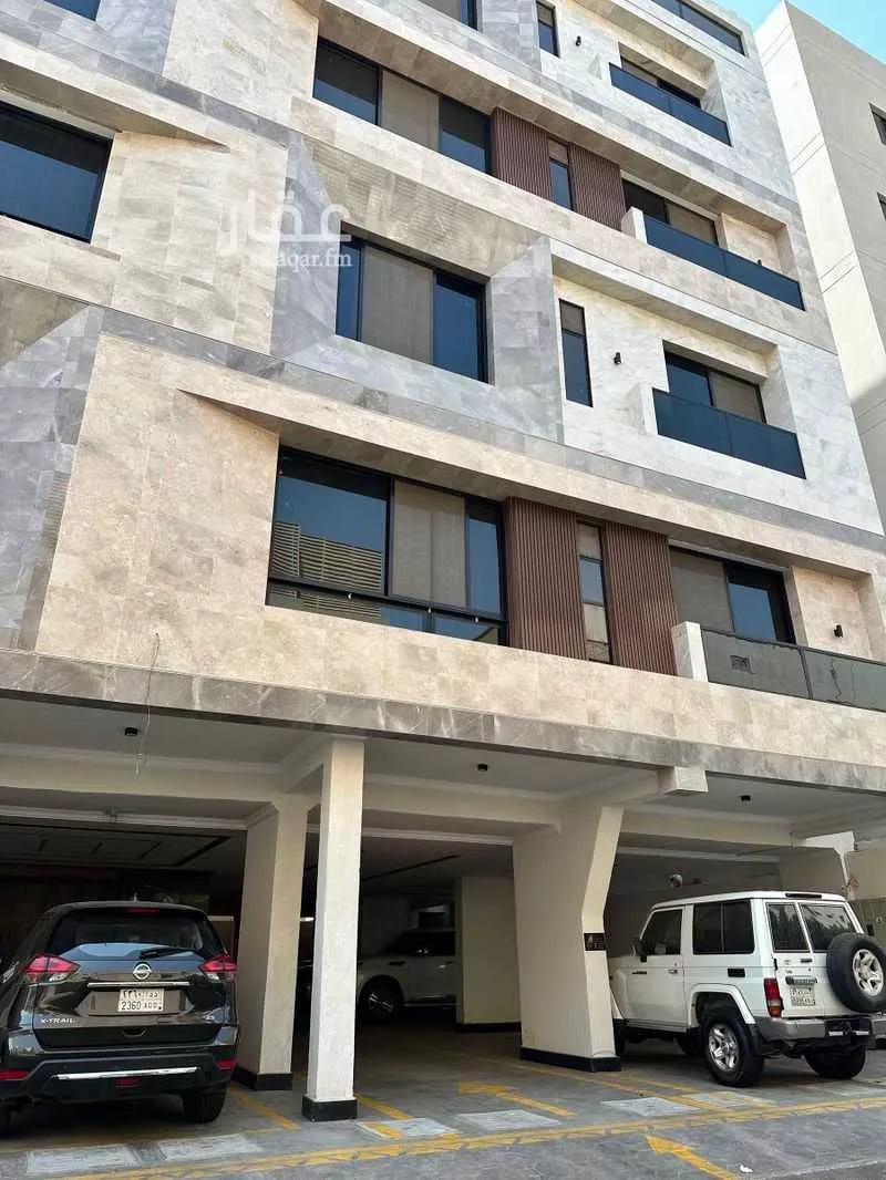 4 bedroom apartment in Al Rawdah 4