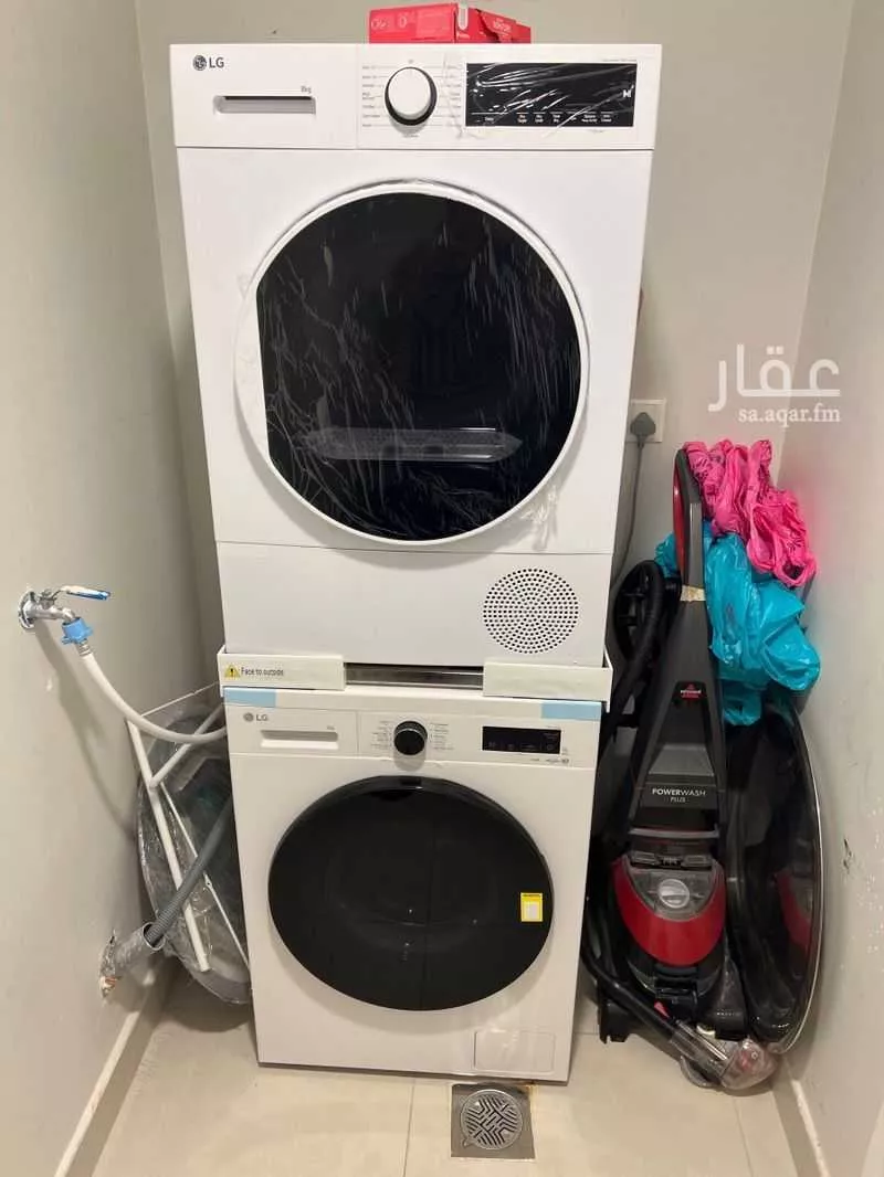 6 bedroom apartment in Al Hamdaniyah 7