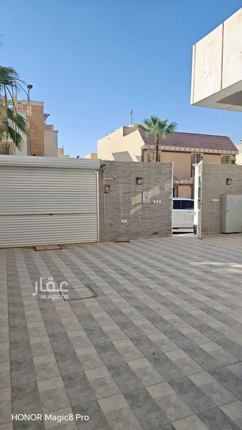5 bedroom villa in At Taawon, Riyadh 14