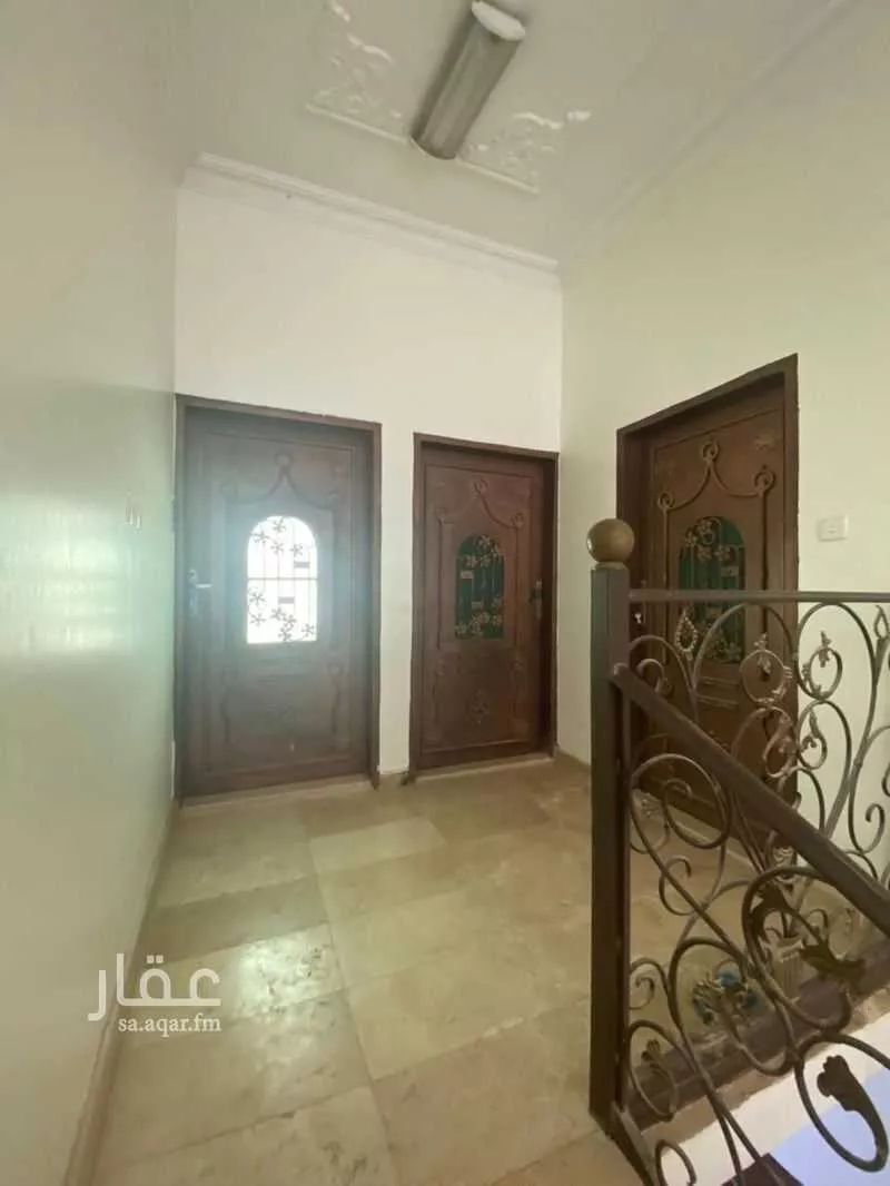 3 bedroom floor in As Saadah 4