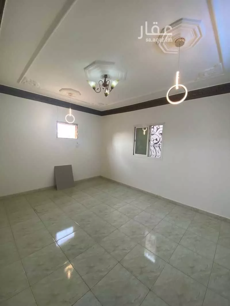 3 bedroom floor in As Saadah 9