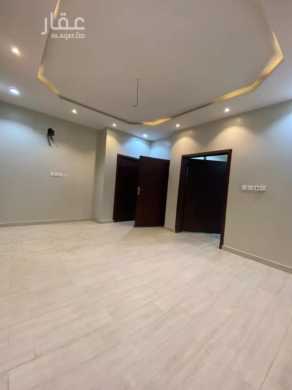 3 bedroom floor in Al Munsiyah 14
