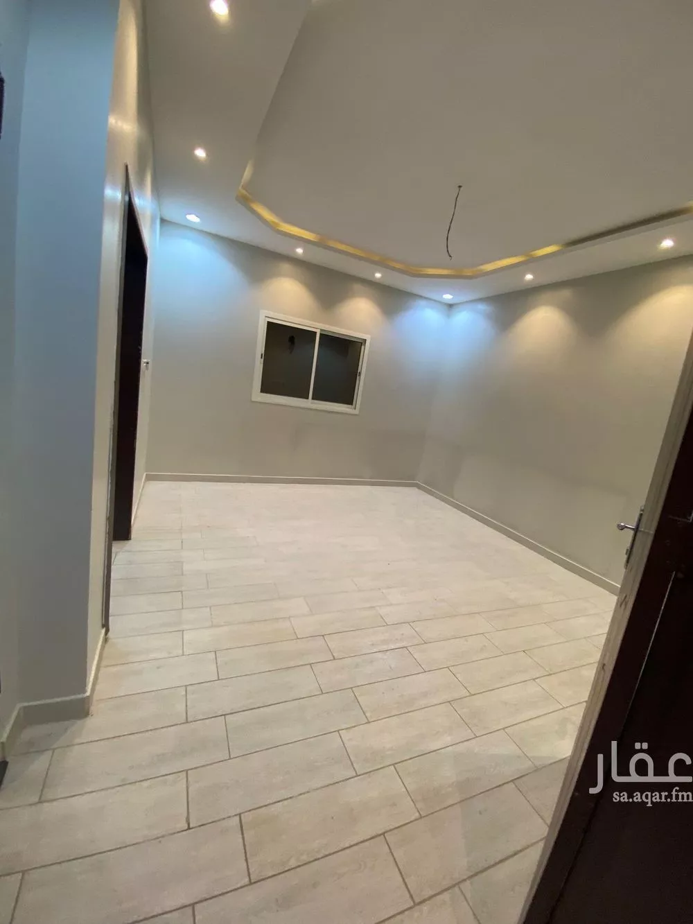 3 bedroom floor in Al Munsiyah 6