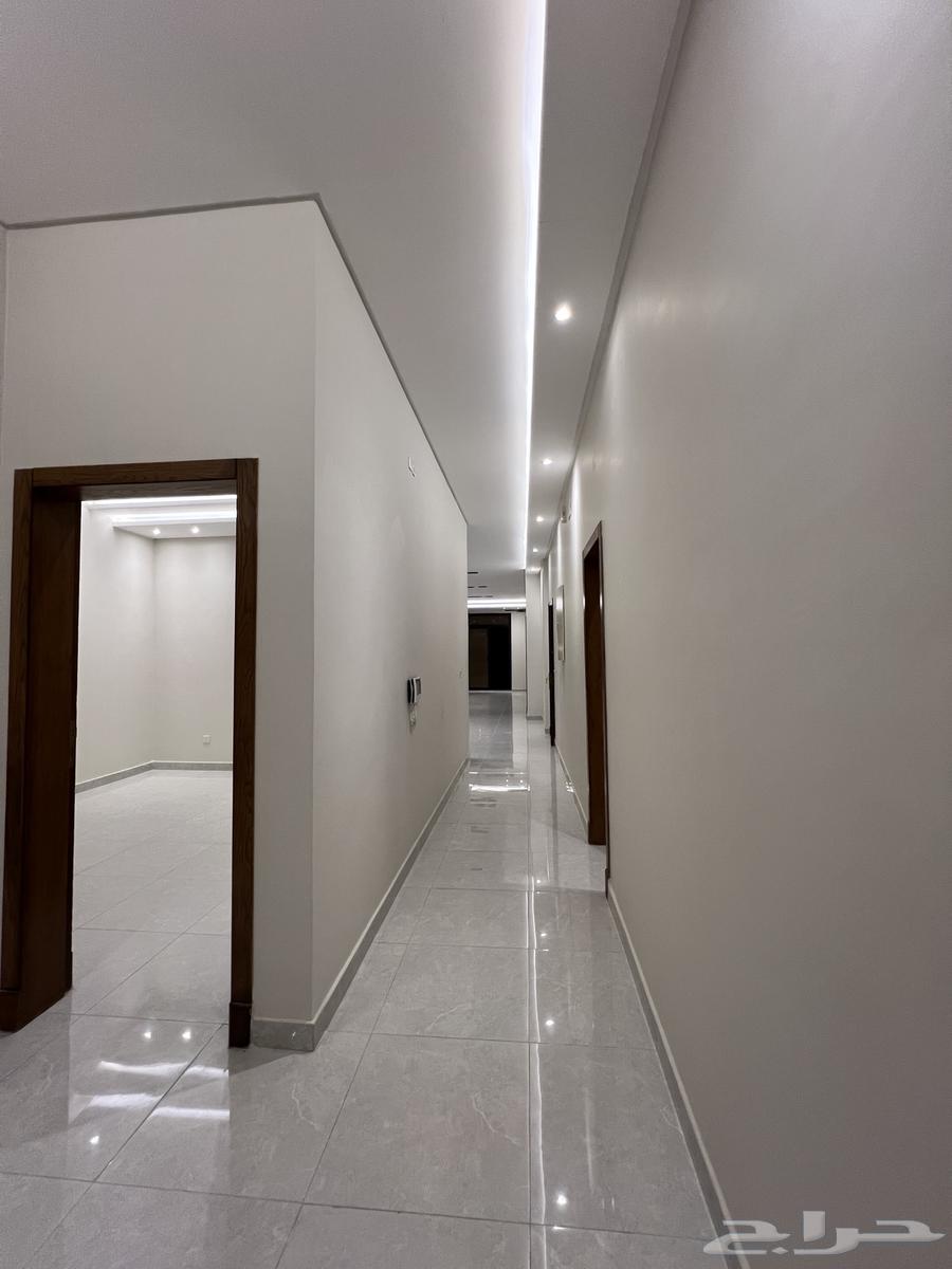 5 bedroom apartment in Al Marwa 18