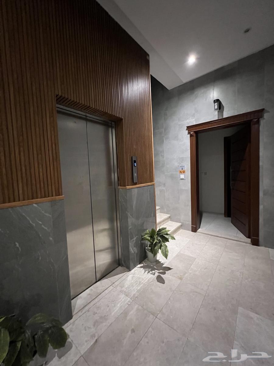 5 bedroom apartment in Al Marwa 5