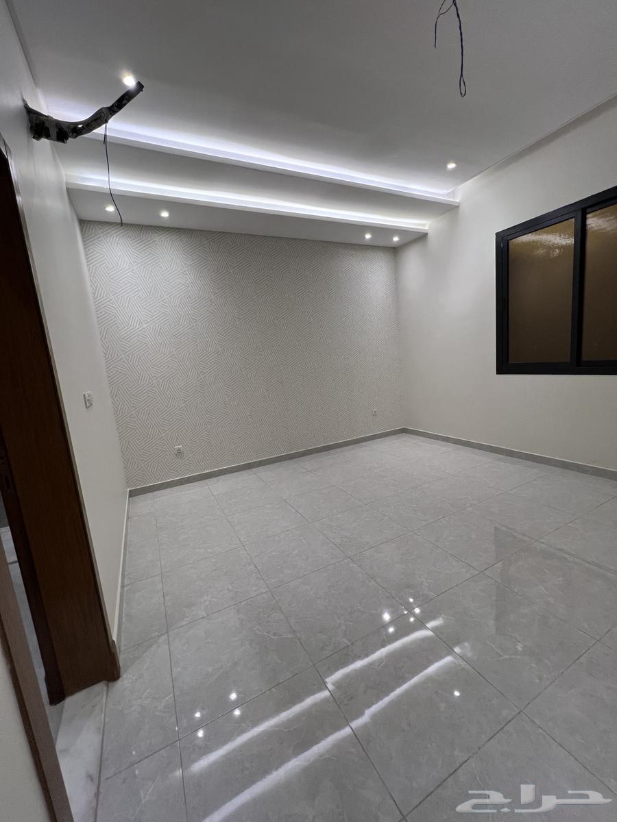 5 bedroom apartment in Al Marwa 7
