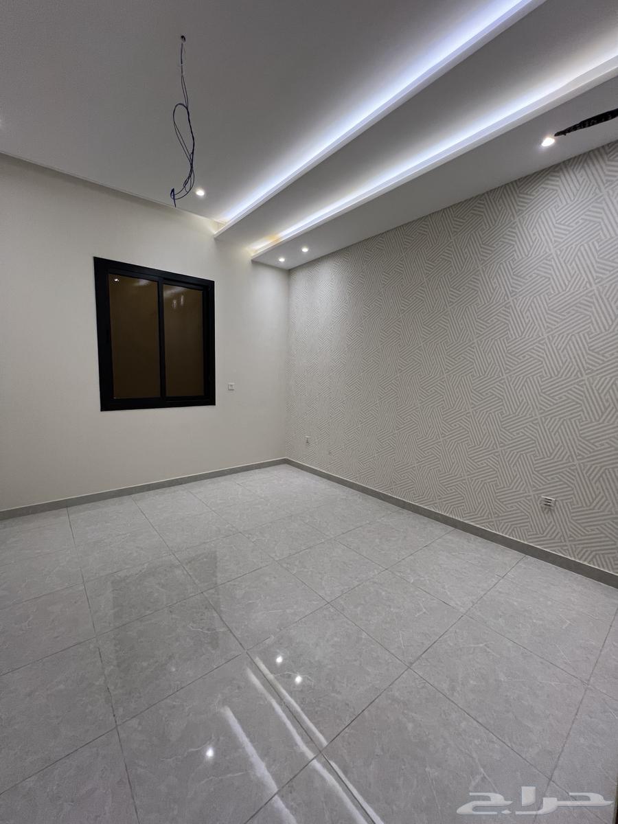 5 bedroom apartment in Al Marwa 10
