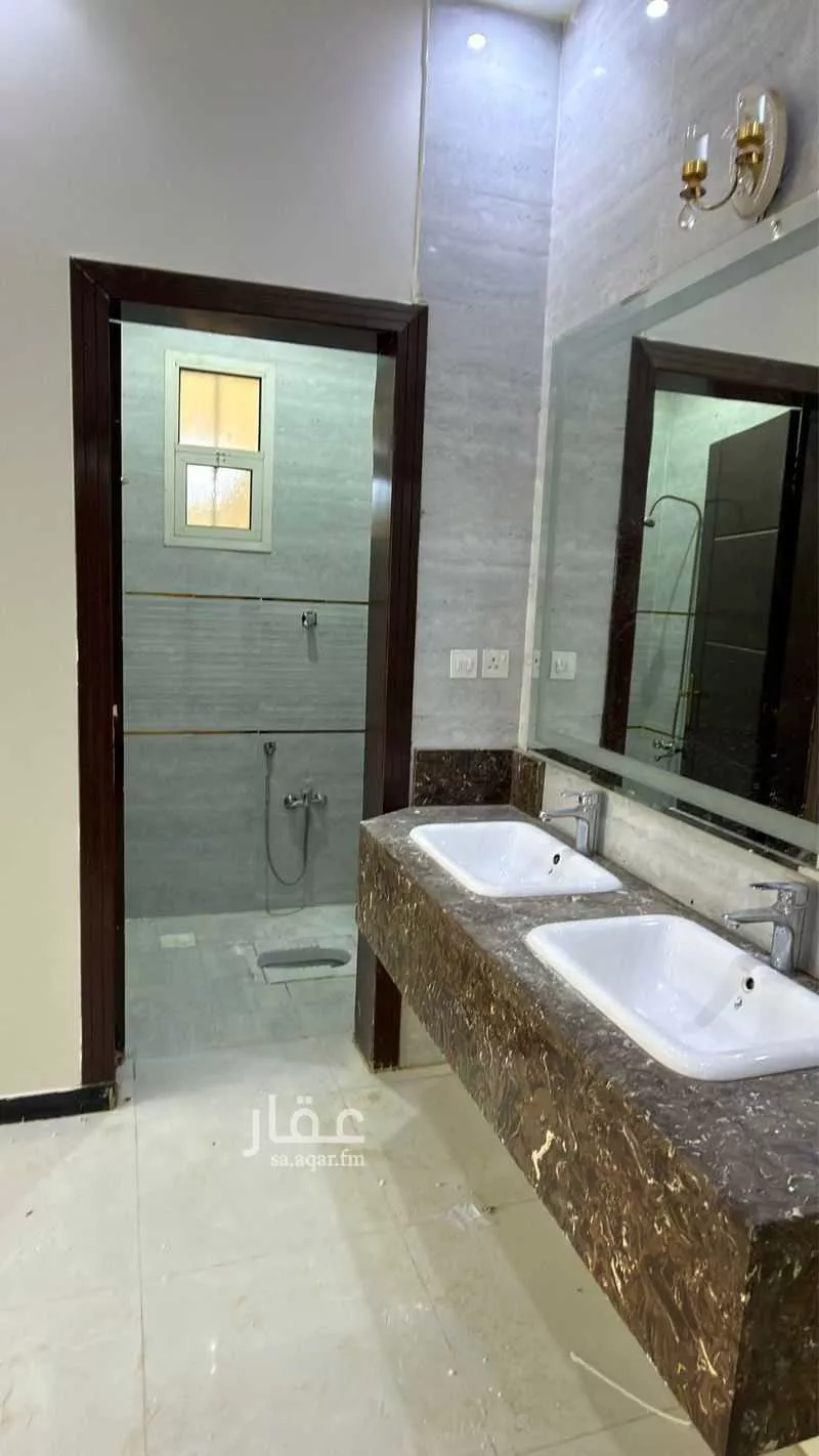 5 bedroom villa in Ash Sharq 2
