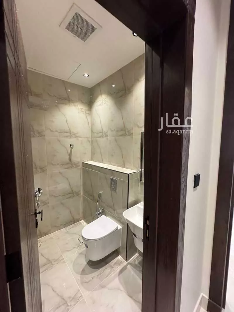 7 bedroom villa in Ash Sharq 2