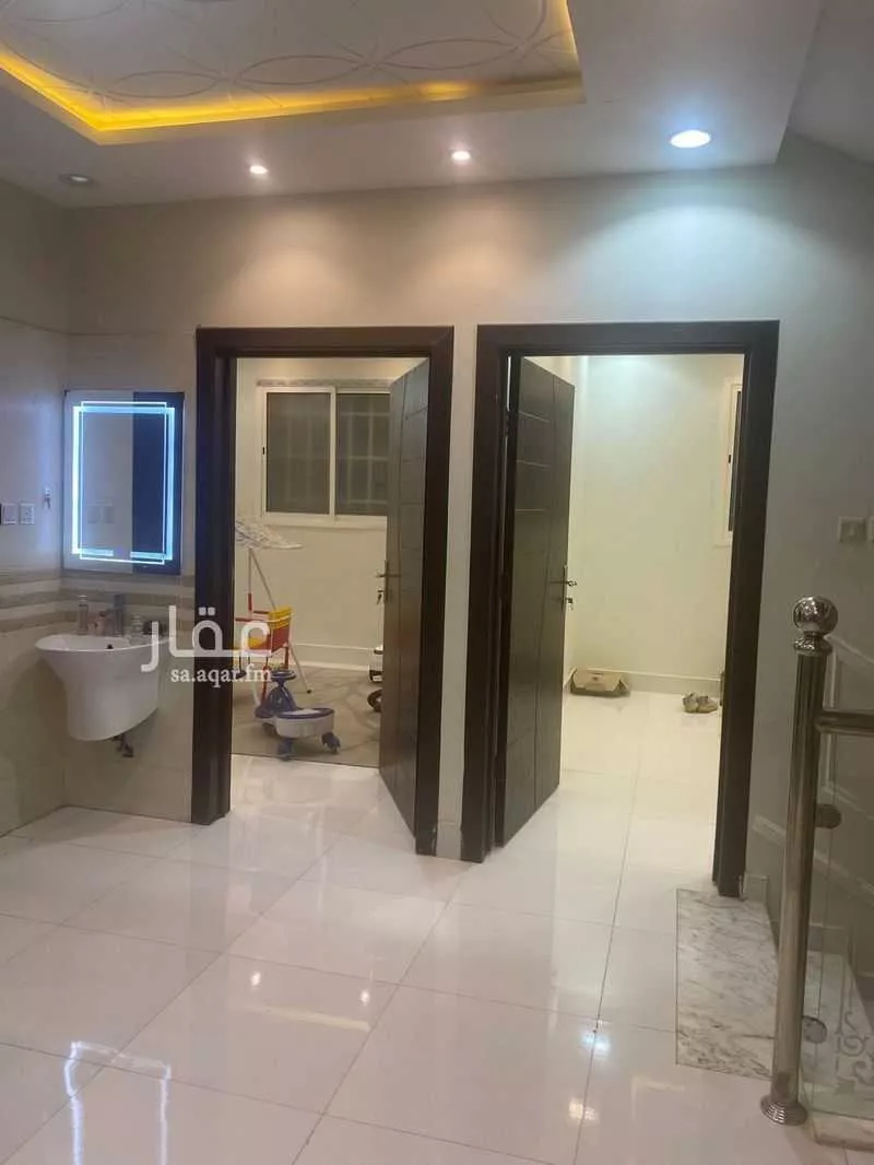 5 bedroom villa in Dirab 14