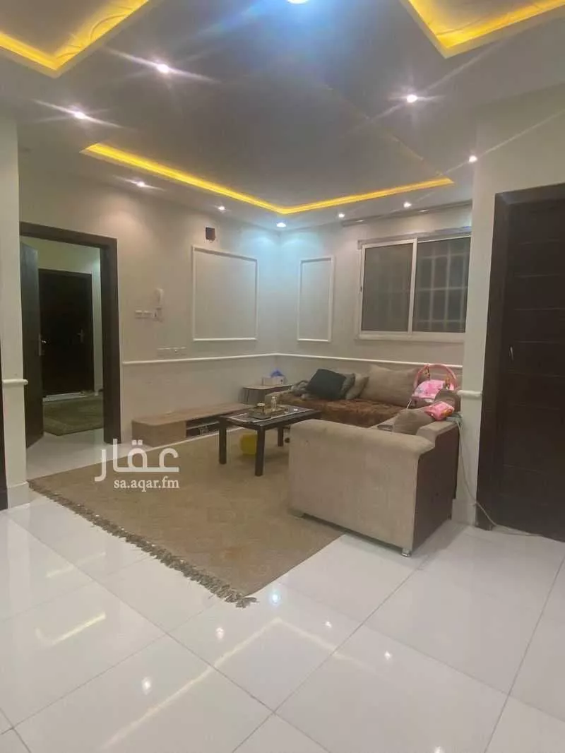 5 bedroom villa in Dirab 16
