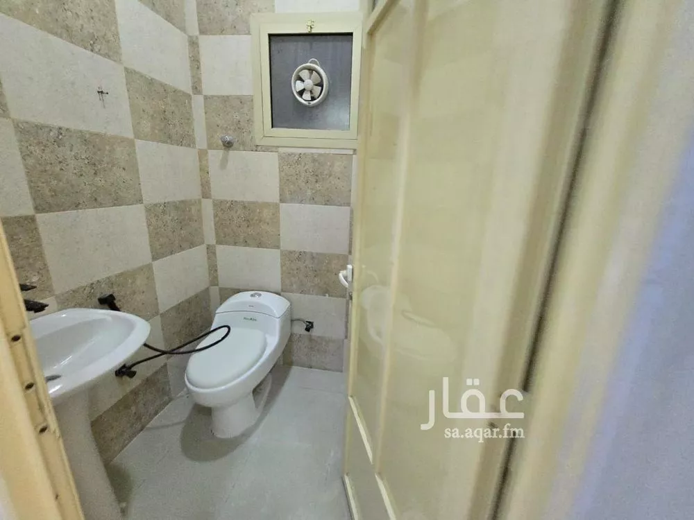 4 bedroom apartment in Dahiat King Fahd 19