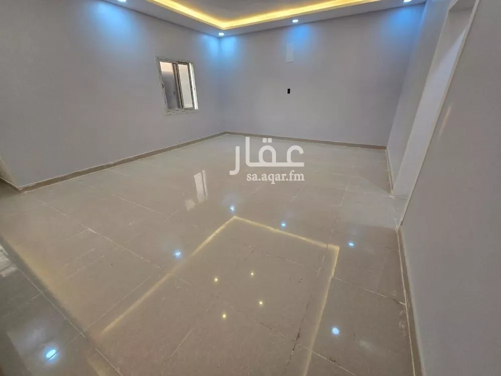 4 bedroom apartment in Dahiat King Fahd 5