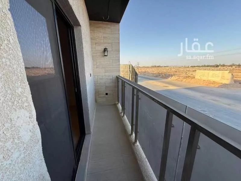 شقة 3 غرف في الرمال 7