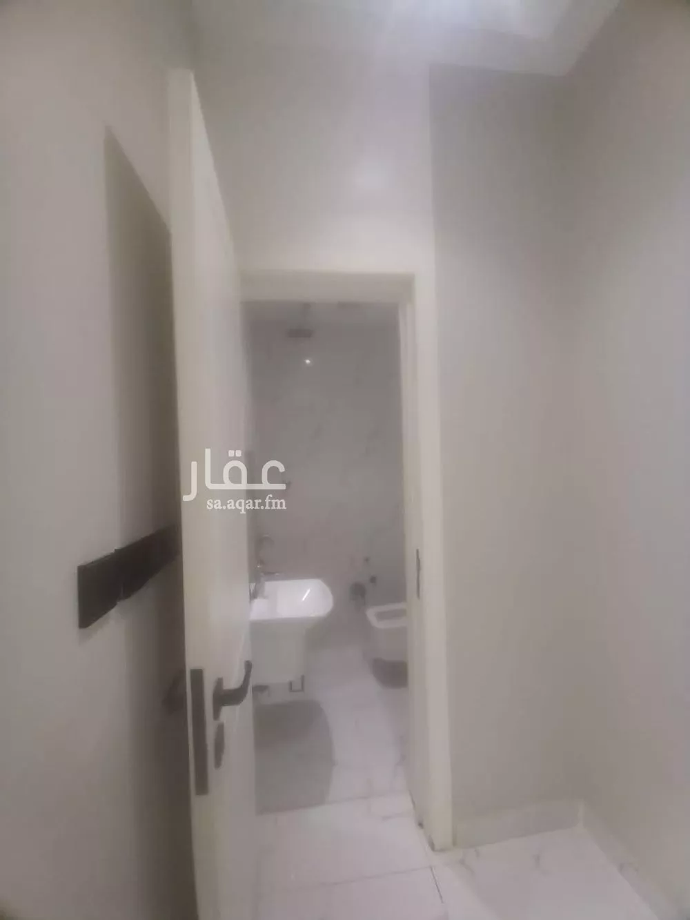 3 bedroom apartment in Dhahrat Laban 7