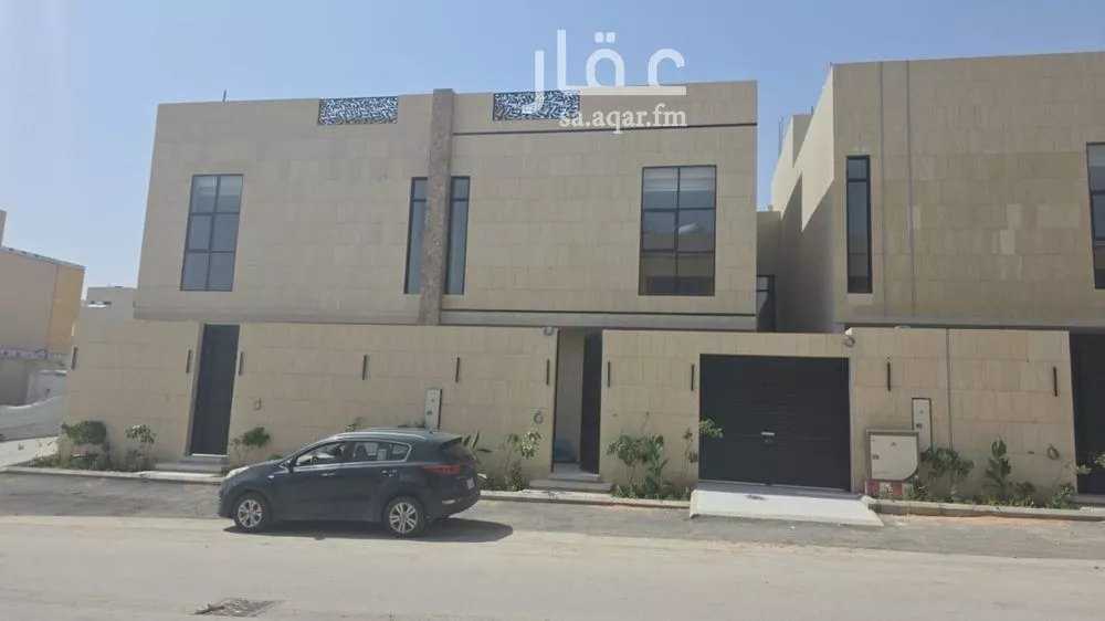 5 bedroom villa in Al Narjis 3