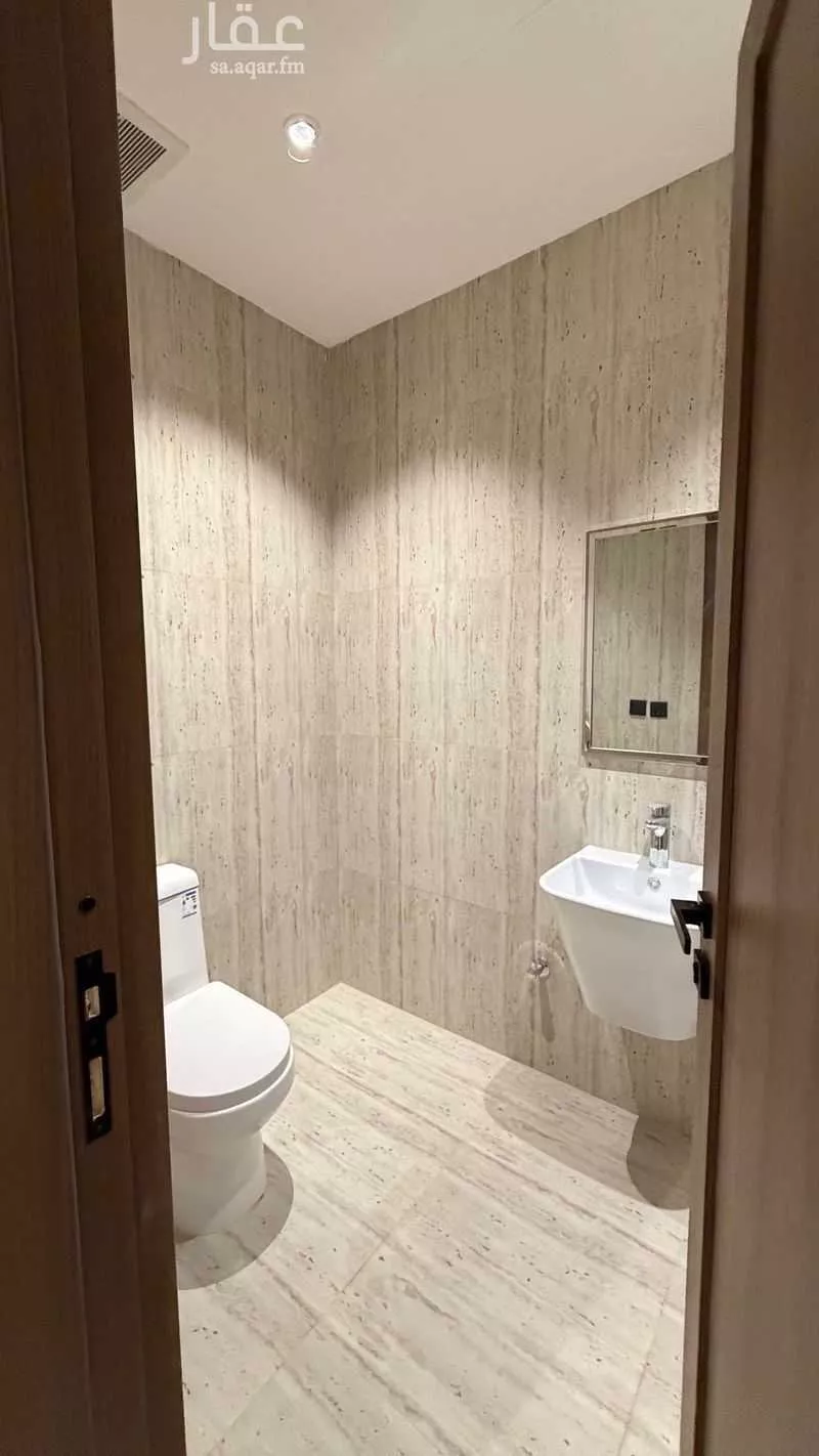 3 bedroom apartment in Irqah 4
