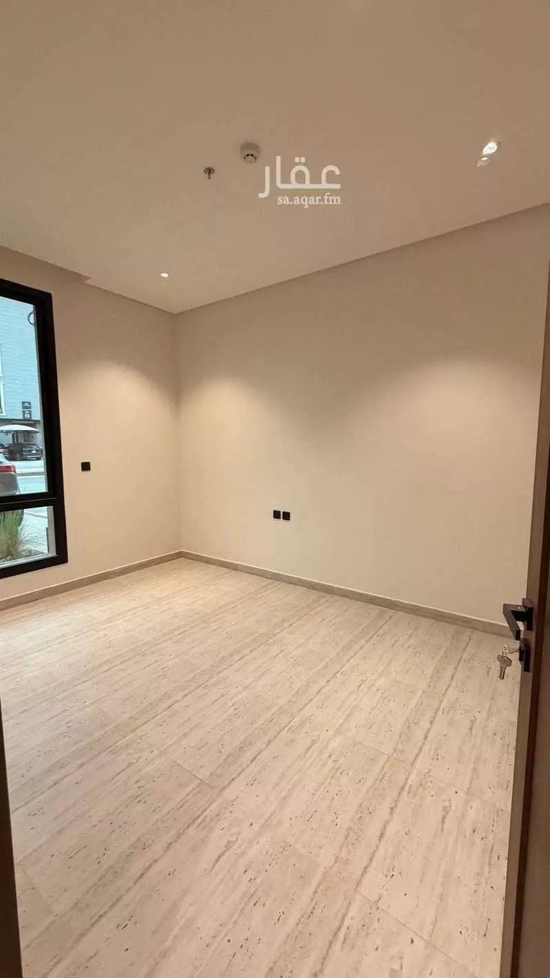 3 bedroom apartment in Irqah 8