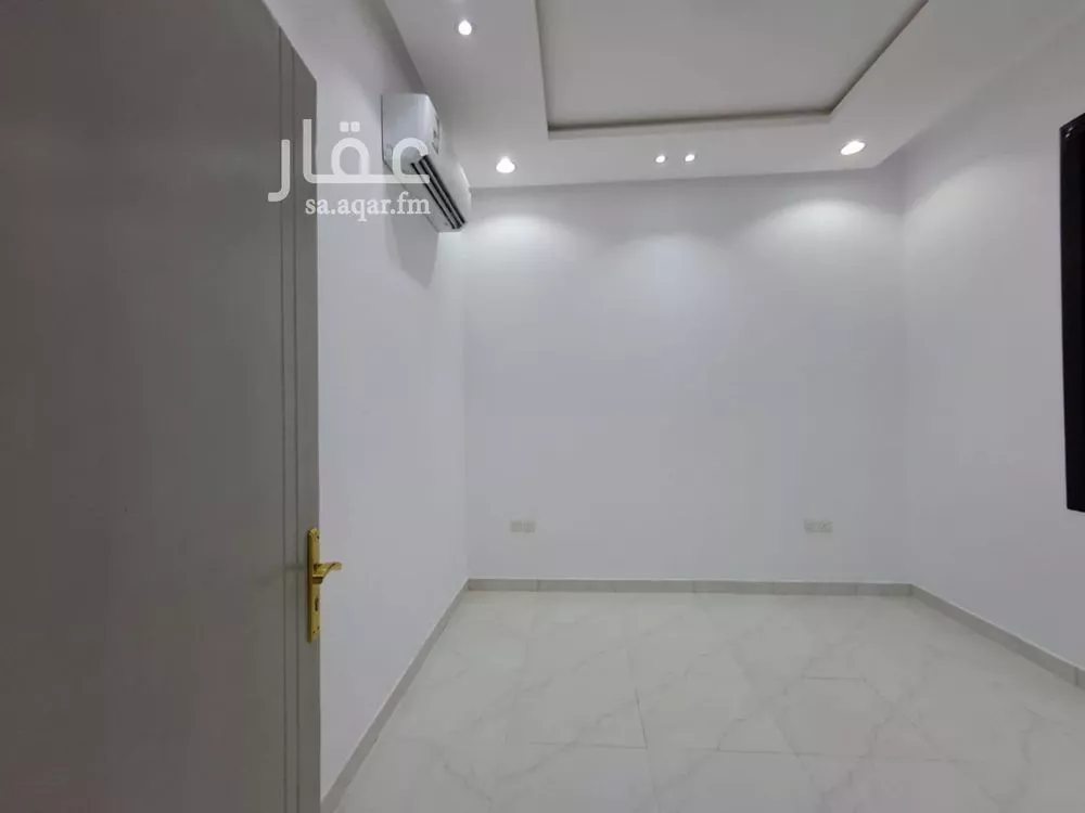4 bedroom apartment in Al Rimal 11