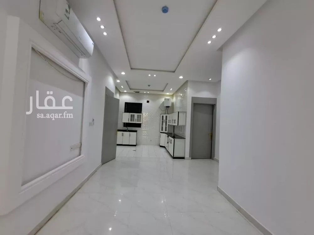 4 bedroom apartment in Al Rimal 14