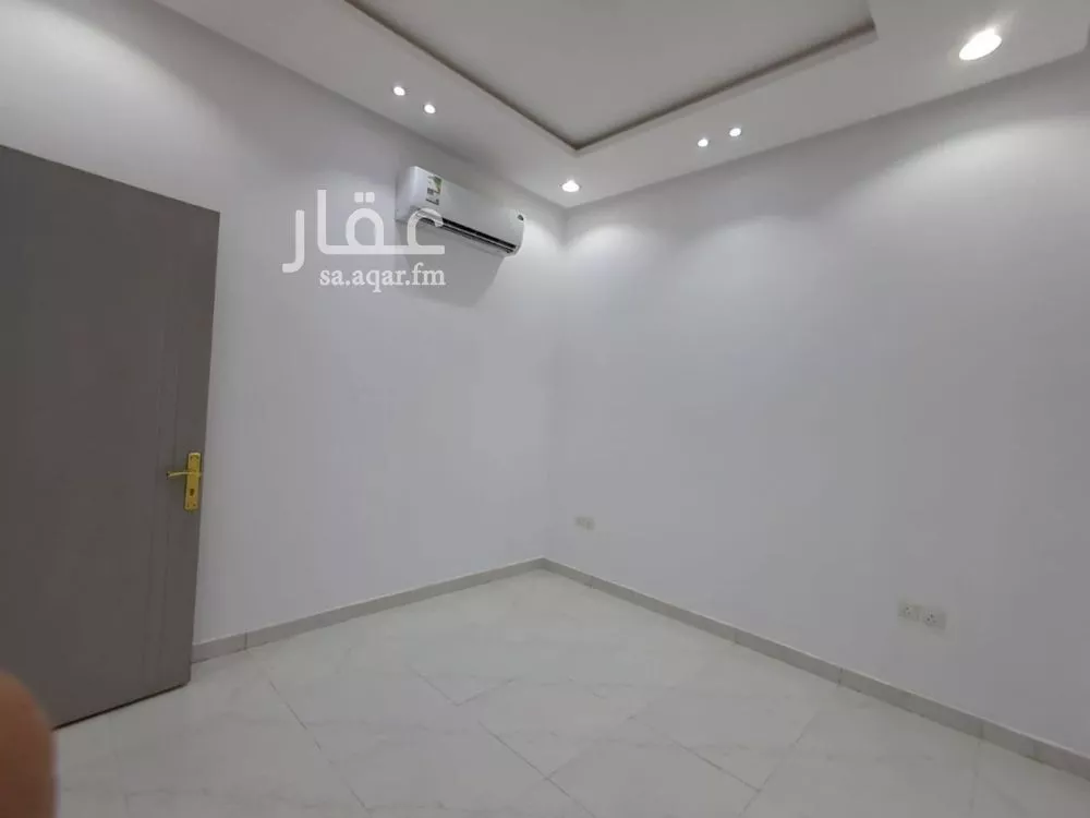 4 bedroom apartment in Al Rimal 3