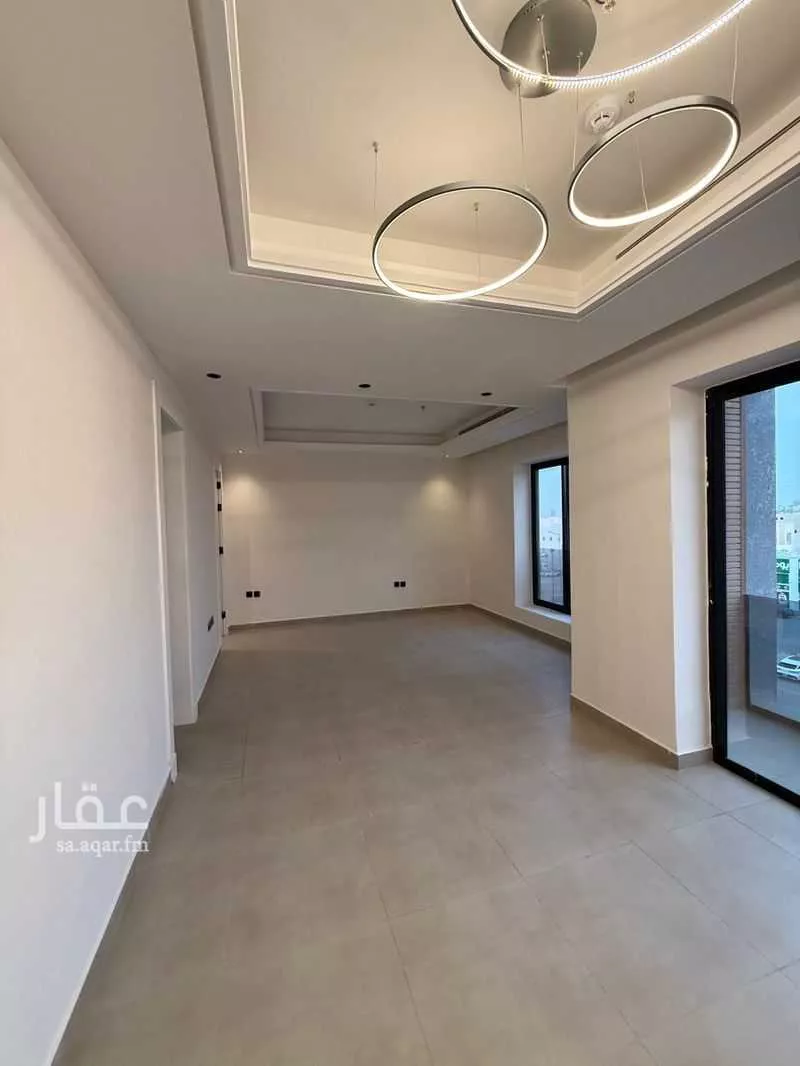 3 bedroom apartment in Al Malqa 5