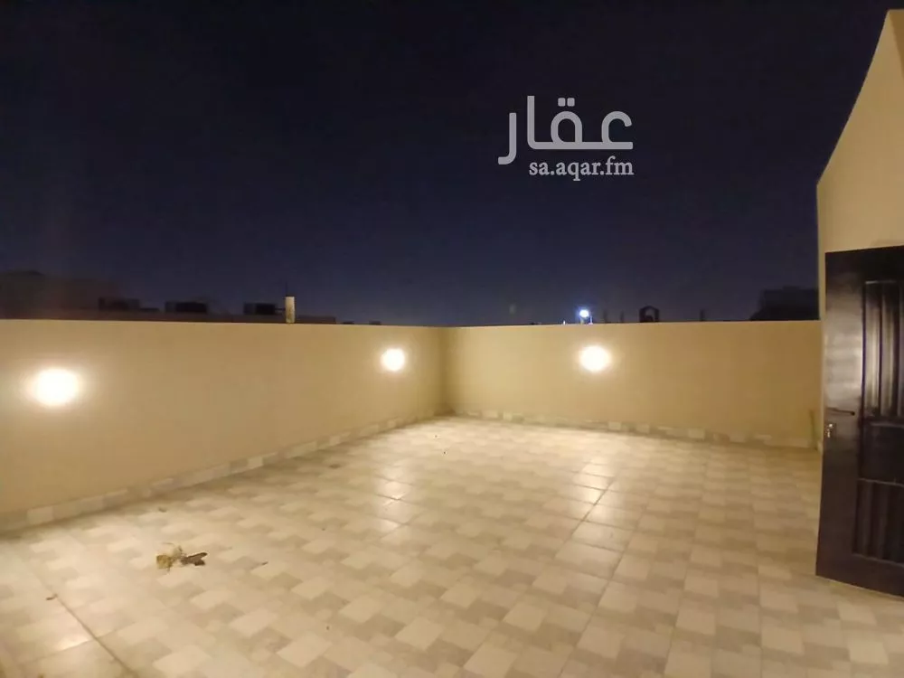 3 bedroom apartment in Al Khaleej 9