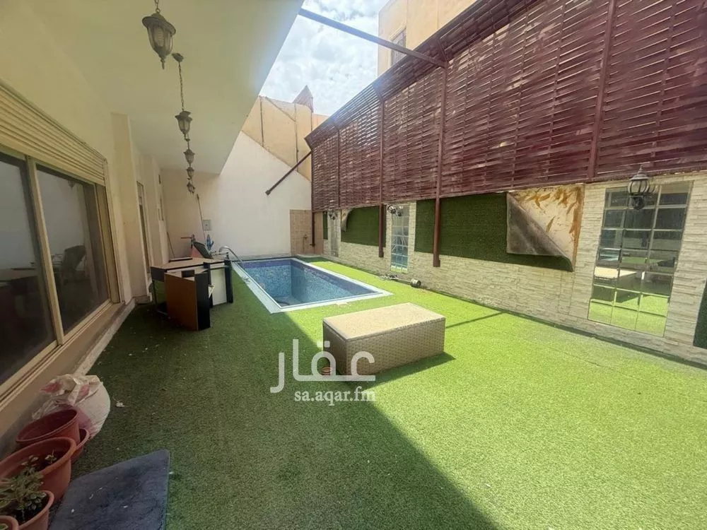7 bedroom villa in Abhur South 5