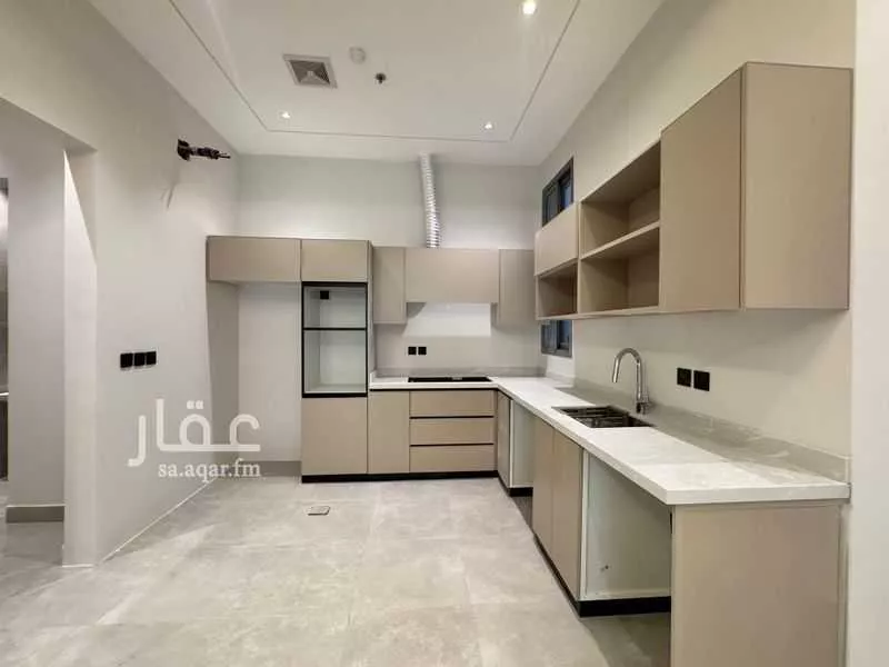 3 bedroom apartment in Al Yarmouk 5