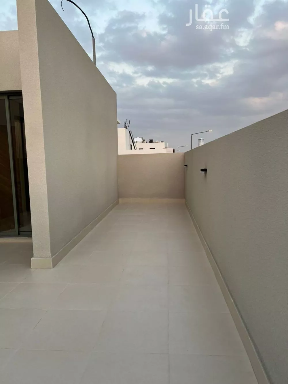 5 bedroom villa in Al Aridh 10