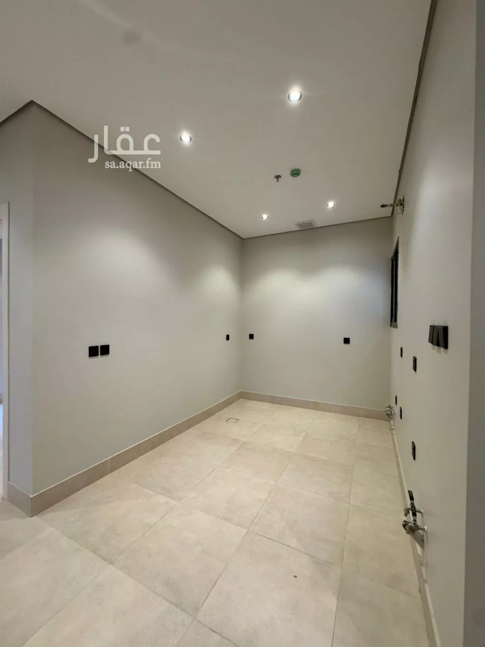 3 bedroom apartment in Al Aridh 10