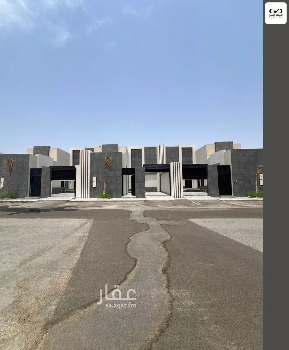 فيلا 4 غرف في الفروسية 10