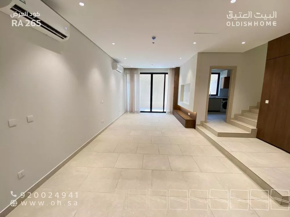3 bedroom apartment in Al Narjis 6