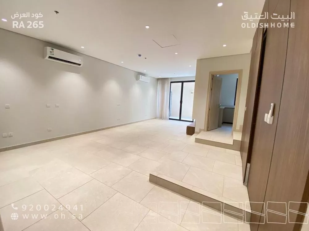 3 bedroom apartment in Al Narjis 8