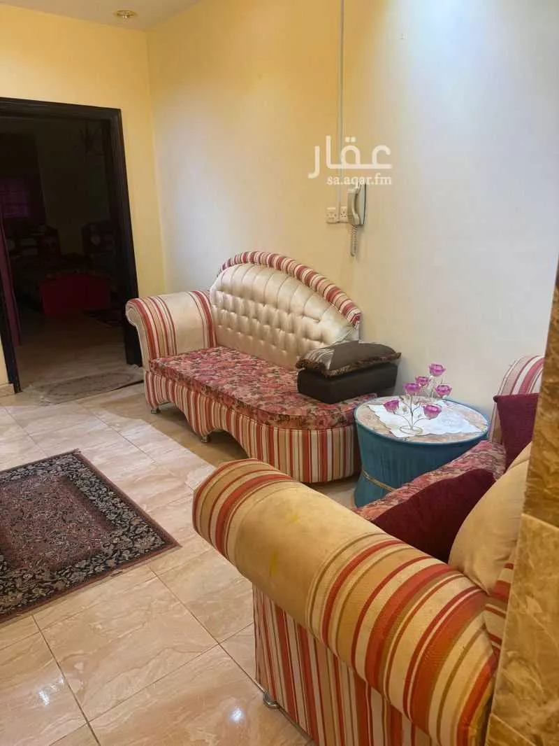 3 bedroom floor in Al Ranuna 5