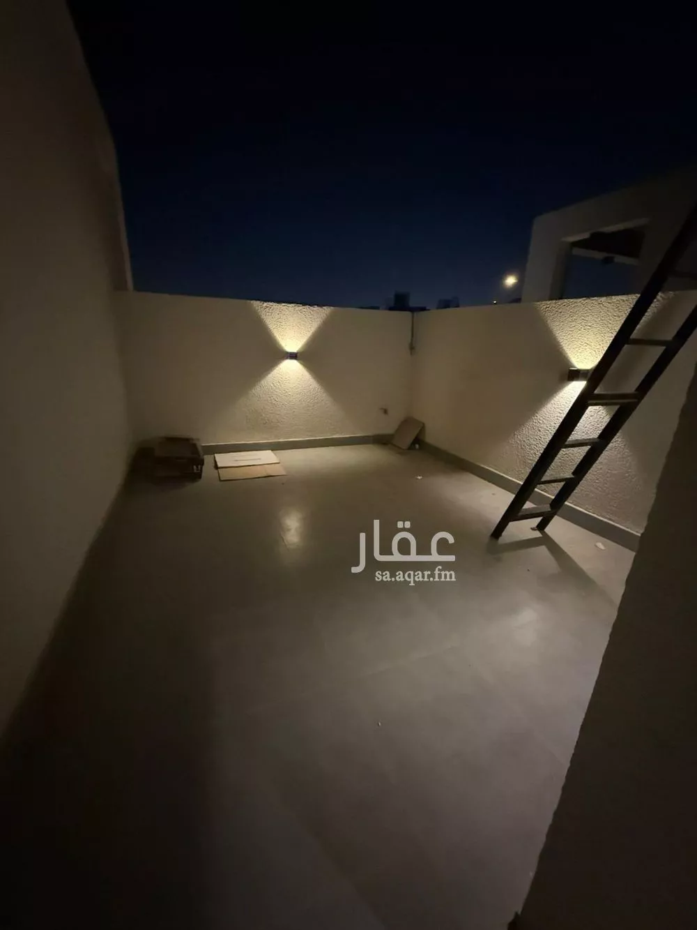 فيلا 3 غرف في العارض 7